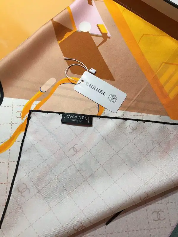Chanel silk scarf 90X90cm E32 (9)